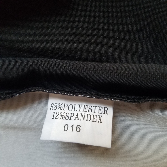 Tattooed mermaid tank top - Picture 4 of 4